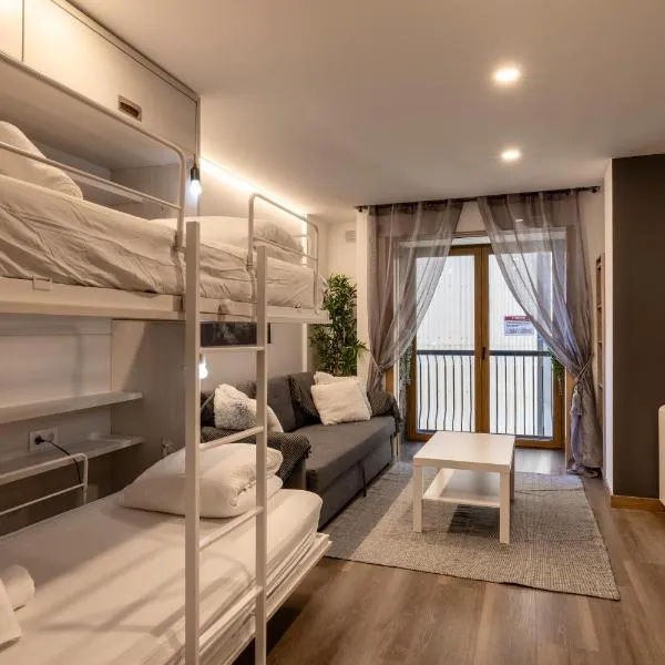 Estudio Para Grupos Pequeños en El Pas De La Casa - Céntrico，位于帕斯底拉卡萨的酒店