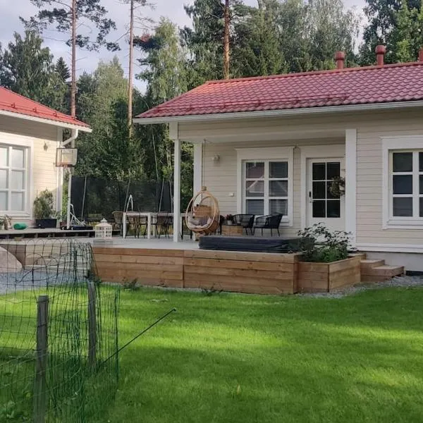Vierastalo Koivu, hotel in Hämeenlinna