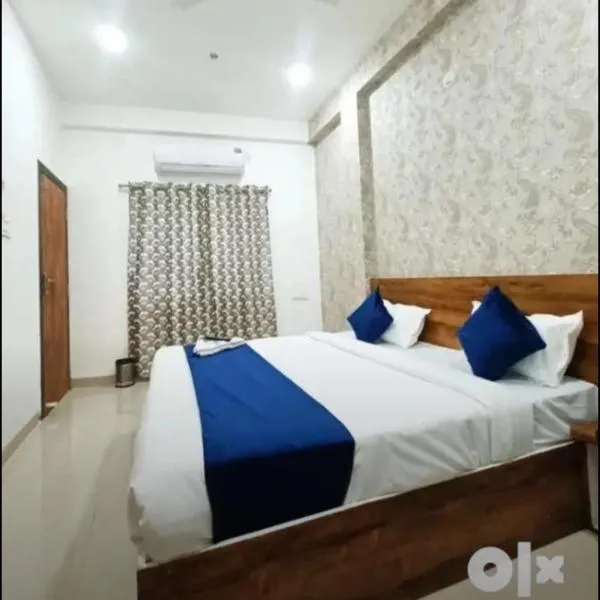 Hotel parthika palace, hotel u gradu Indore