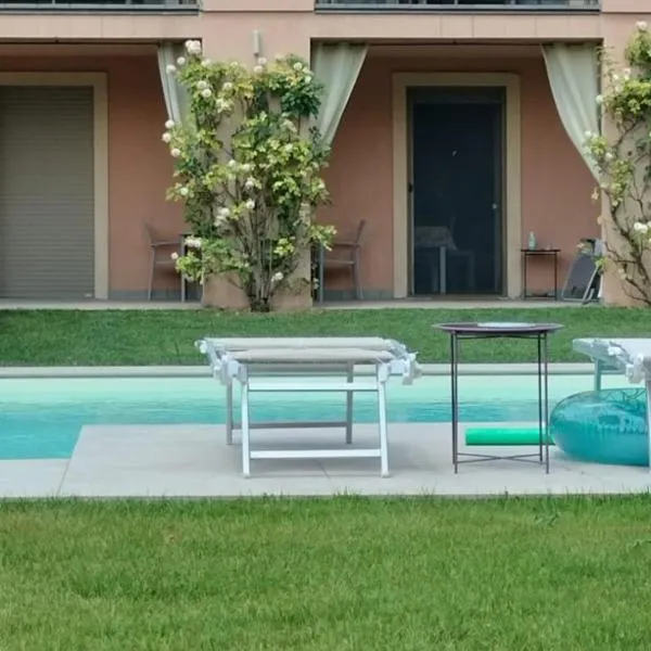 Casa di Sissy con Piscina Privata - Zona Villa Igea, hotel v destinaci Acqui Terme