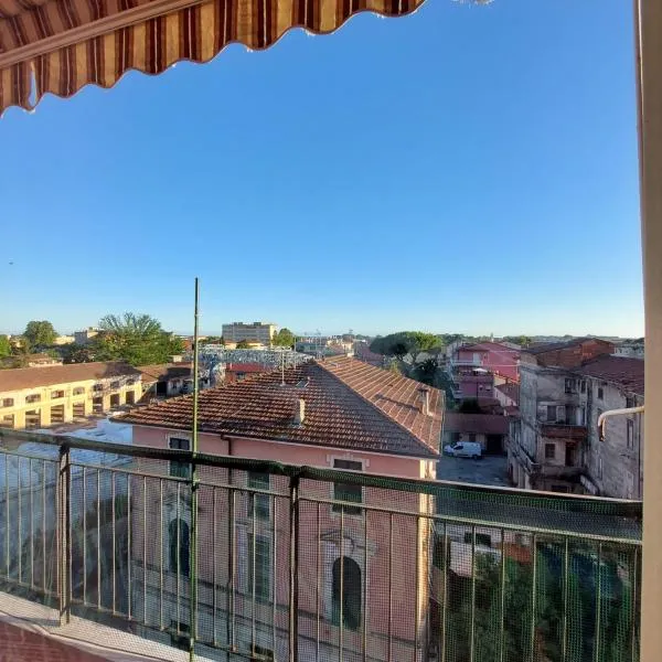 Tra monti e mare via Filippo Turati 17 bis, hotel a Carrara