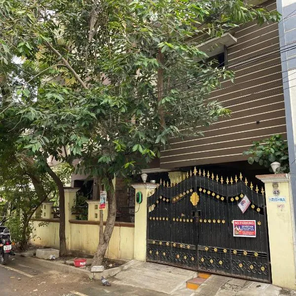 Krishna Homestay 2BHK apartment, hotel in Chennai