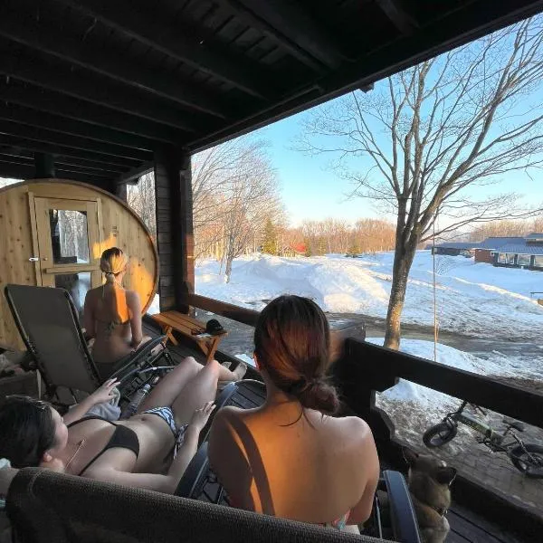 Niseko Forest Villa - Cottage with sauna and golf, hotel v destinaci Niseko