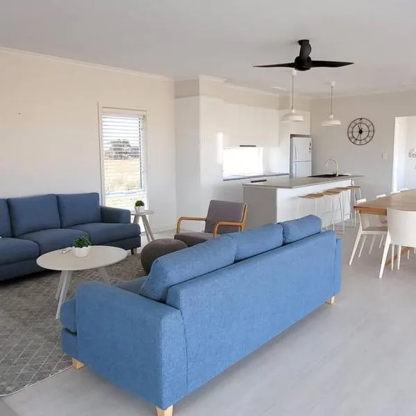 Whispering Winds, hotel in Port Victoria