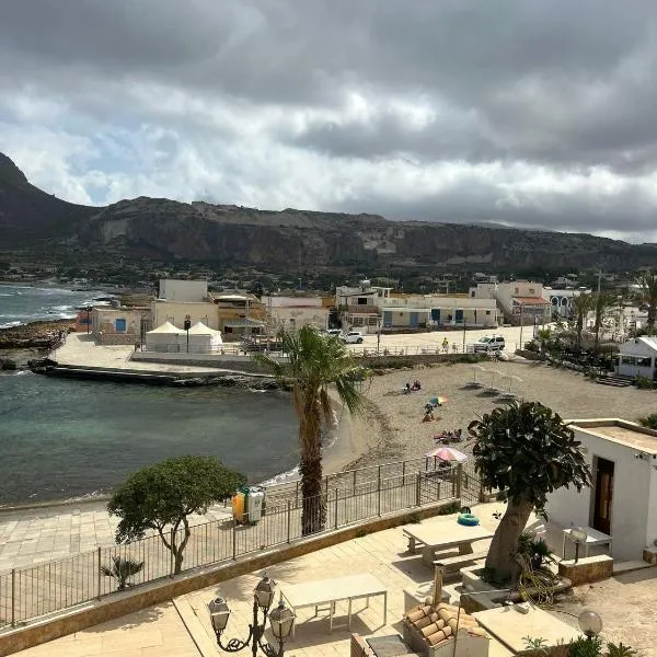 Terrazze Cofano, hotel v destinaci Custonaci
