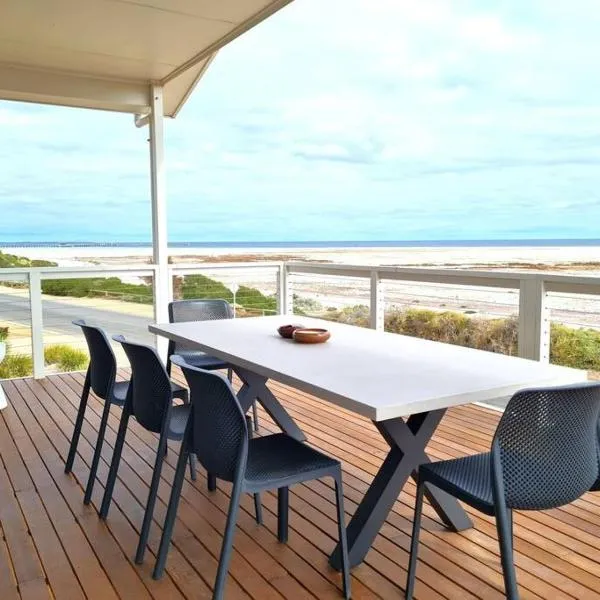 Beachfront Beauty, hotel in Port Moonta
