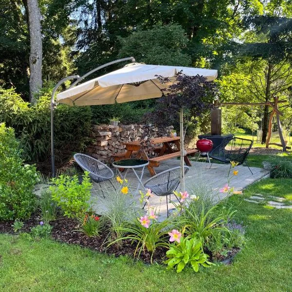 Chata 1-Padesátka, hotel di Bedřichov