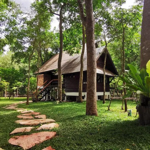 Hom Klin Paa หอมกลิ่นป่า, hotel v destinaci Kanchanaburi