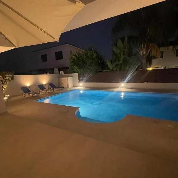 Katikies Grand - Superior Villa Adults Only, hotel in Pissouri