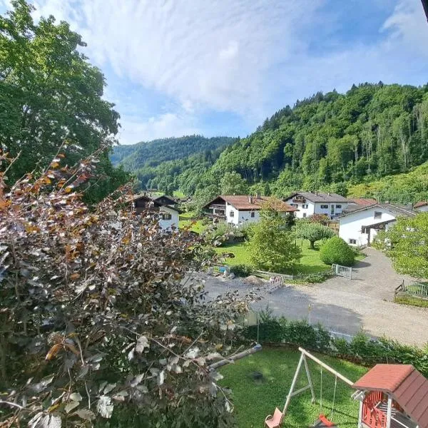 Fewo Schanzenblick und Fewo am Kaiser in der FWA Oberaudorf, hotel a Oberaudorf