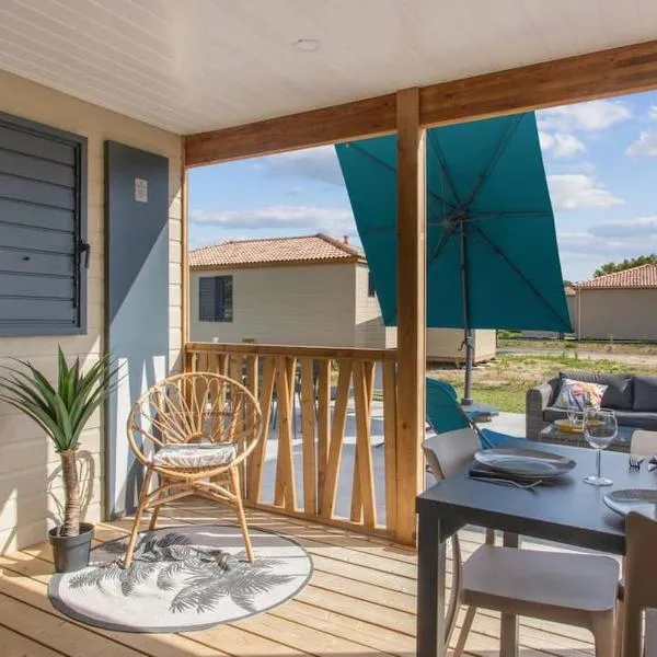 Chalet familial avec SPA, hotel in Saubrigues
