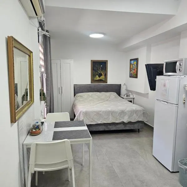 סטודיו במרכז מודיעין, hotel v destinaci Modi'in