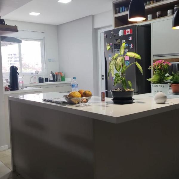 Quarto em apartamento no Centro - Foto 4