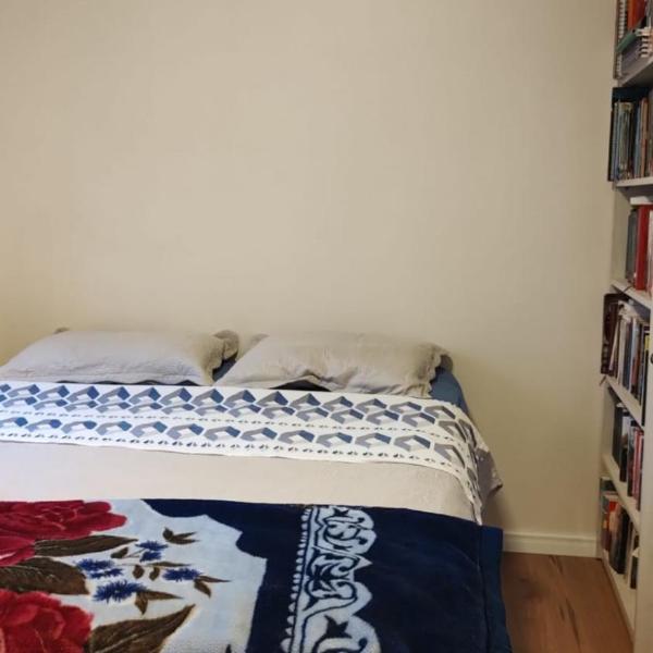 Quarto em apartamento no Centro - Foto 2