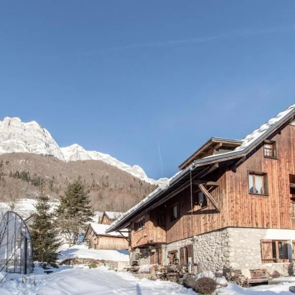 Chalet Arclosan - Saint-Ferréol、Saint-Ferréolのホテル