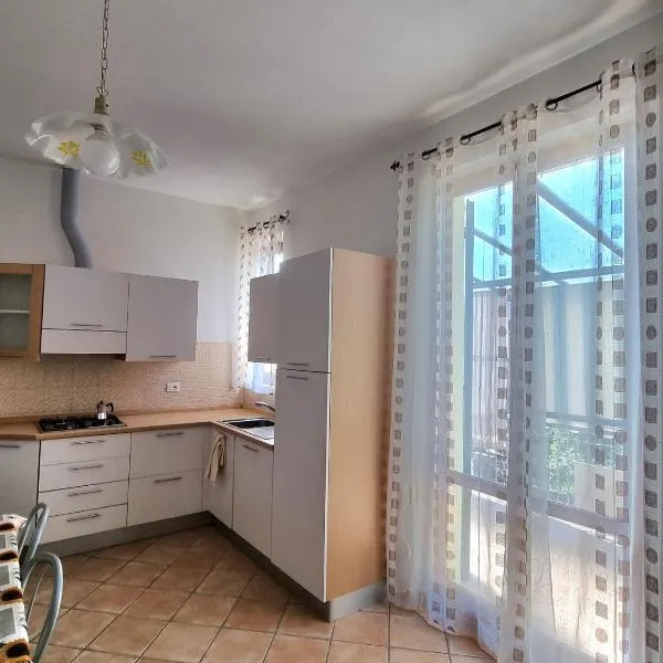 Da nonna Cri, appartamento nel Chianti, hotel v destinácii Monteriggioni