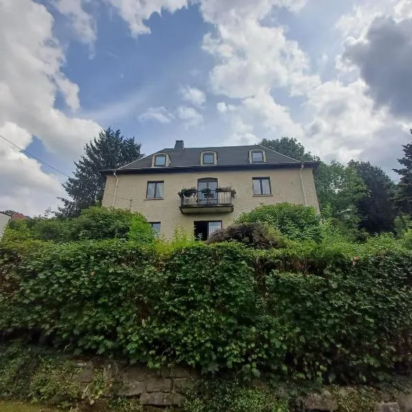 Ferienwohnungen am Grasberg, hotel v destinaci Schmalkalden