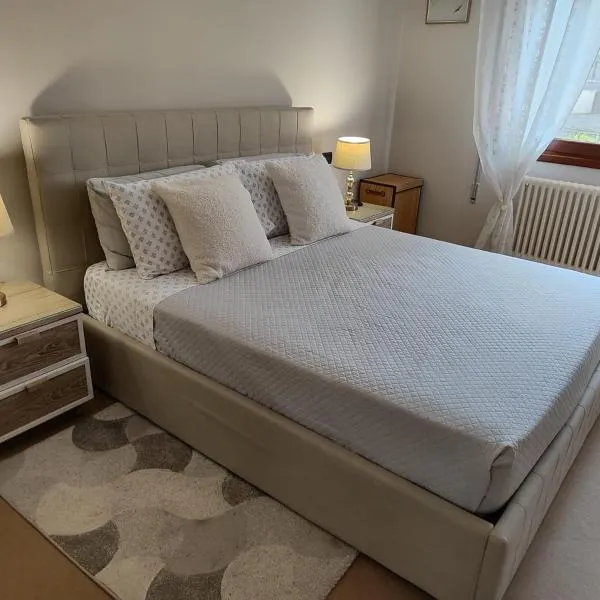 LA MAR Apartment Zelarino, khách sạn ở Zelarino