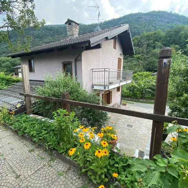 La casa nel bosco, hotel v destinaci Bussoleno