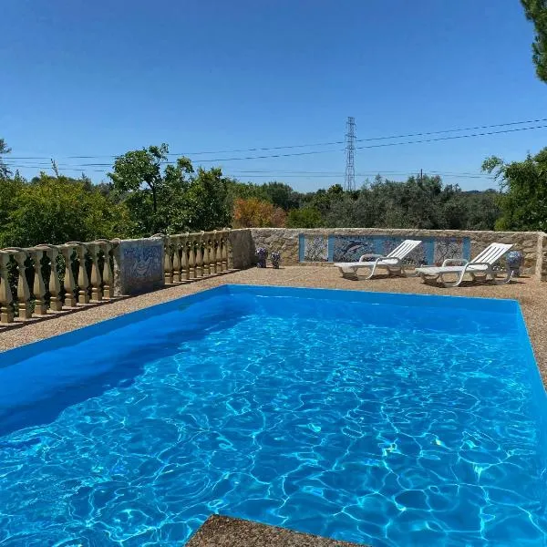 Casa do Lago - Villas de Campo, hotel in Ferreira do Zêzere