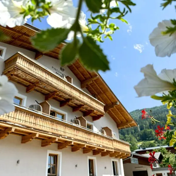 Boutique Hotel Pinzgauerhof, hotel v Kaprune