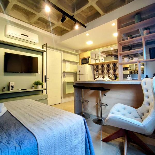 Studio em frente Parque Farroupilha com garagem