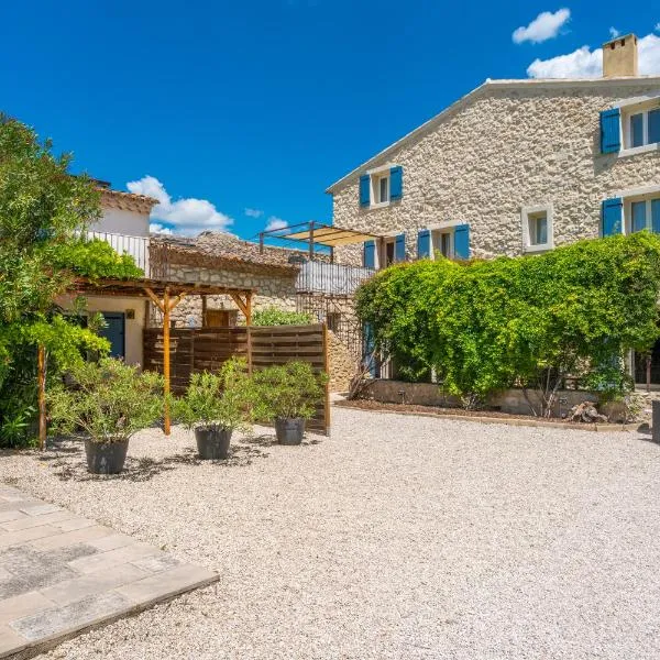 Le Mas de la Vinçane, hotel v destinaci Pernes-les-Fontaines