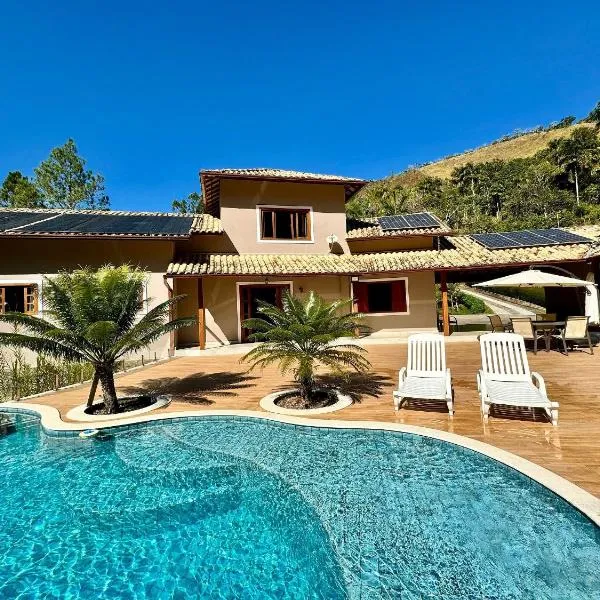Refúgio em Lumiar: Piscina Aquecida, Área Gourmet e Rio Privado