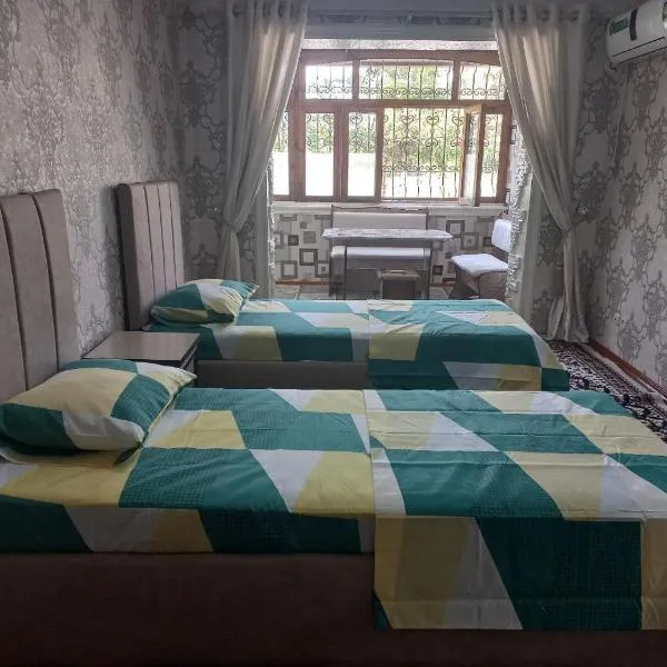 Uzbek House - Andijan 1, hotel in Andijan