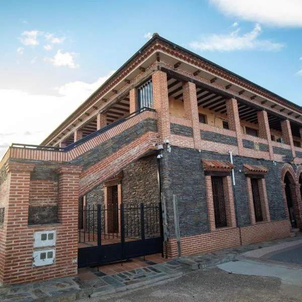 Villas de Miranda, hotel in Miranda de Azán