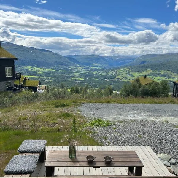 Vangslia, Oppdal. Lekker leilighet med ski inn/ski ut, отель в городе Оппдал