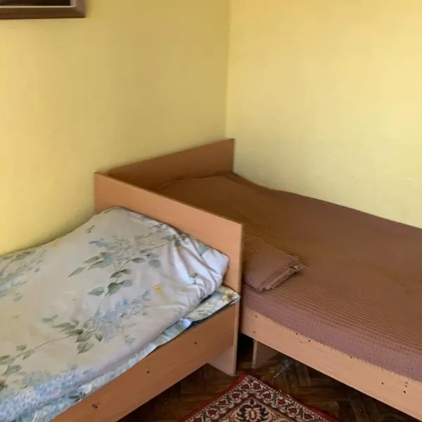 Гостевой дом, hotel v destinaci Cholpon-Ata