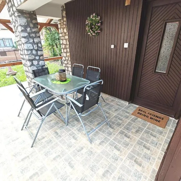 Ananász Apartman, hotel in Mezőkövesd