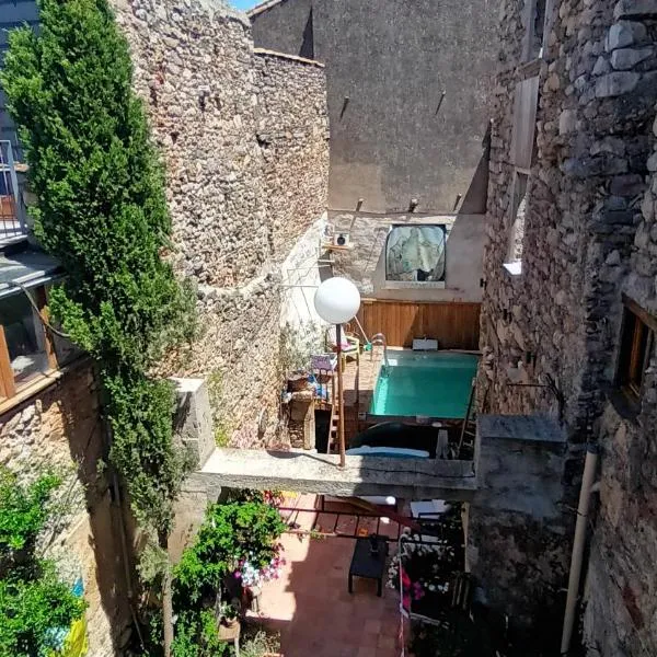 Les deux arches, hotel v destinácii Caunes-Minervois