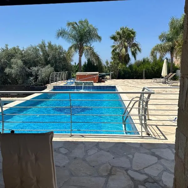 VILLa MERMAID, hotel v destinaci Pegeia