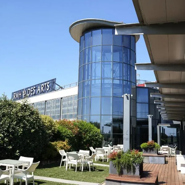 RMH MODENA DES ARTS, hotel v destinaci Modena
