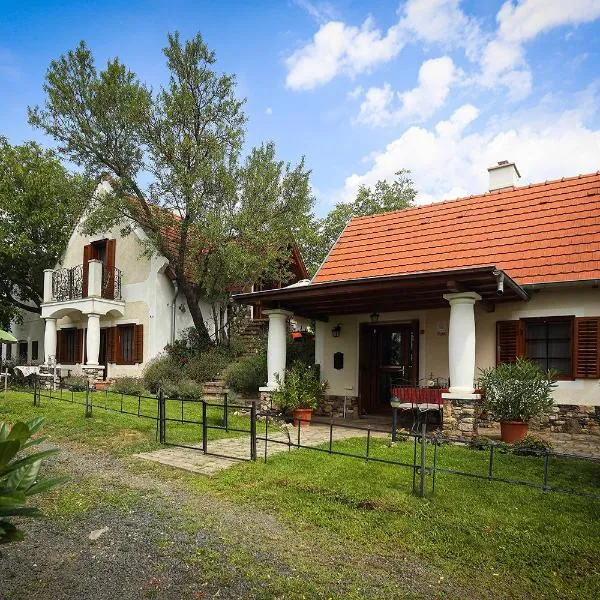 Káli Borház - Nyaralóházak, hotel v destinaci Köveskál