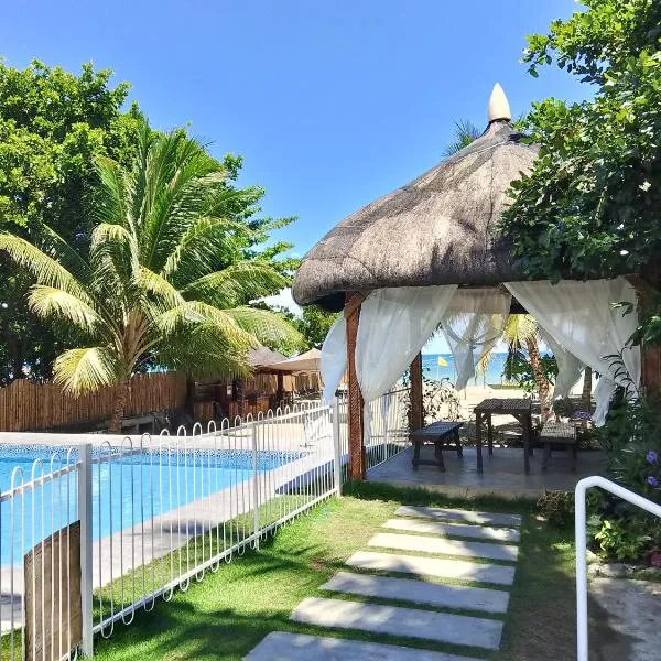 Sevens Hideaway Beach Resort, hotel in Siaton
