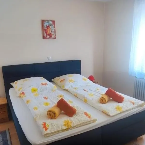 Alb Rooms, Zimmer auf der Schwäbischen Alb, hotel in Oberlenningen