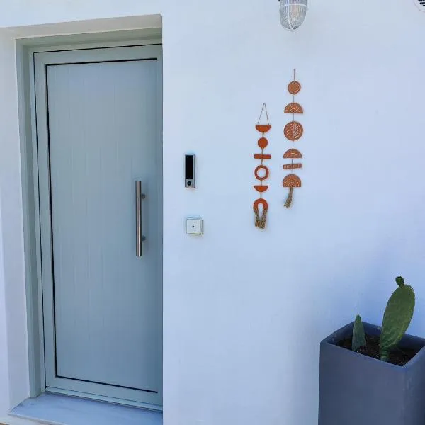 Casa Bianca, hotel v destinaci Leipsoi