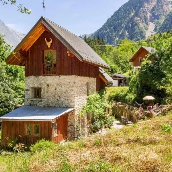 Ecrins Lodge, hotel en Le Bourg-dʼOisans