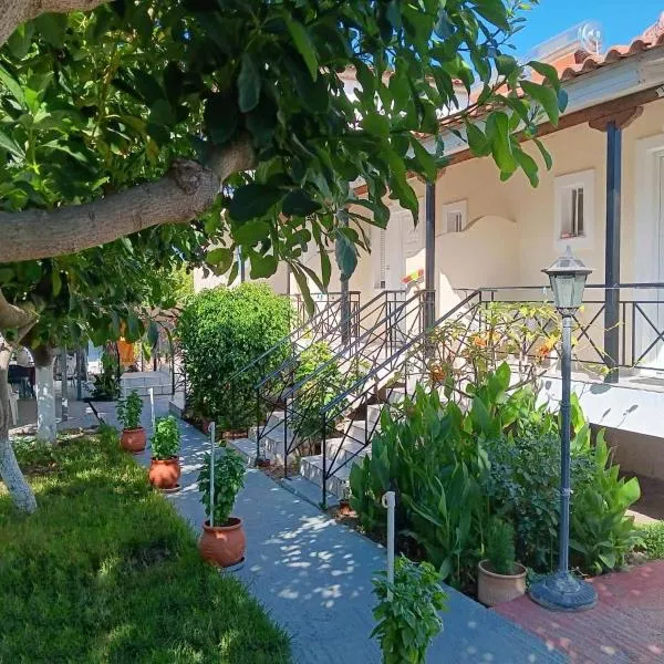 Kakovatos Guest Rooms, hotel v destinaci Kakovatos