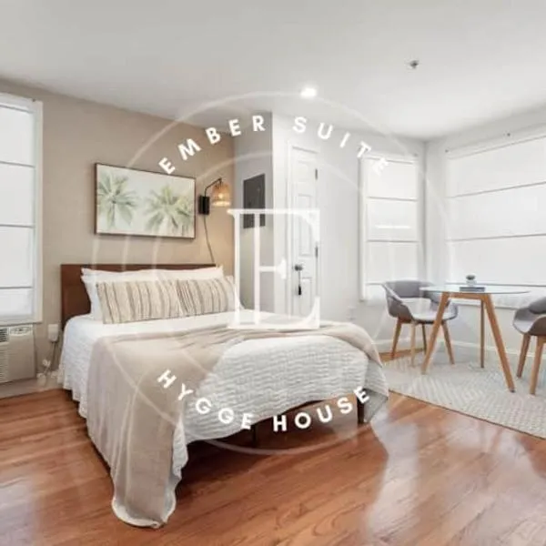 תמונה של מלון  Ember Suite at The Hygge House