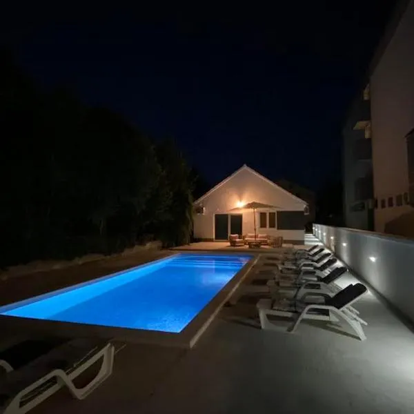 Villa Verdi, hotel en Biograd na Moru