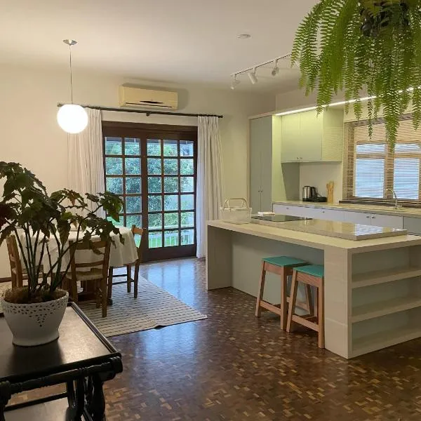 Apartamento tropical no centro de Pomerode, khách sạn ở Pomerode
