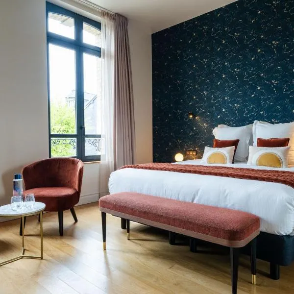 L'INVITATION AU VOYAGE - Hôtel & Spa, khách sạn ở Honfleur