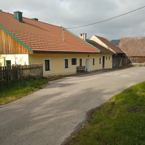 Ferienwohnung Großleiten Alm, hotel v destinaci Laaben