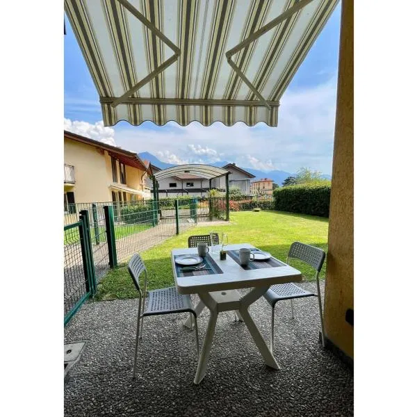 Apartment with garden and garage Dongo - Larihome A28, hotel in Dongo