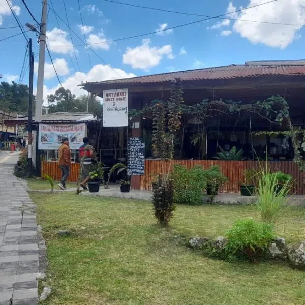Matahari Guest House, hotel v destinaci Tuk Tuk