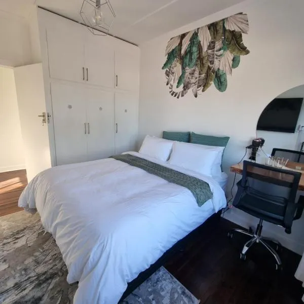 Troon Harmony - Room 2, hotel in Durban